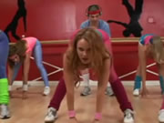 Kadın aerobik sırasında yabancıyla seks yapıyor