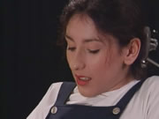 Türk klasik güzelliği heyecan verici seksten hoşlanıyor